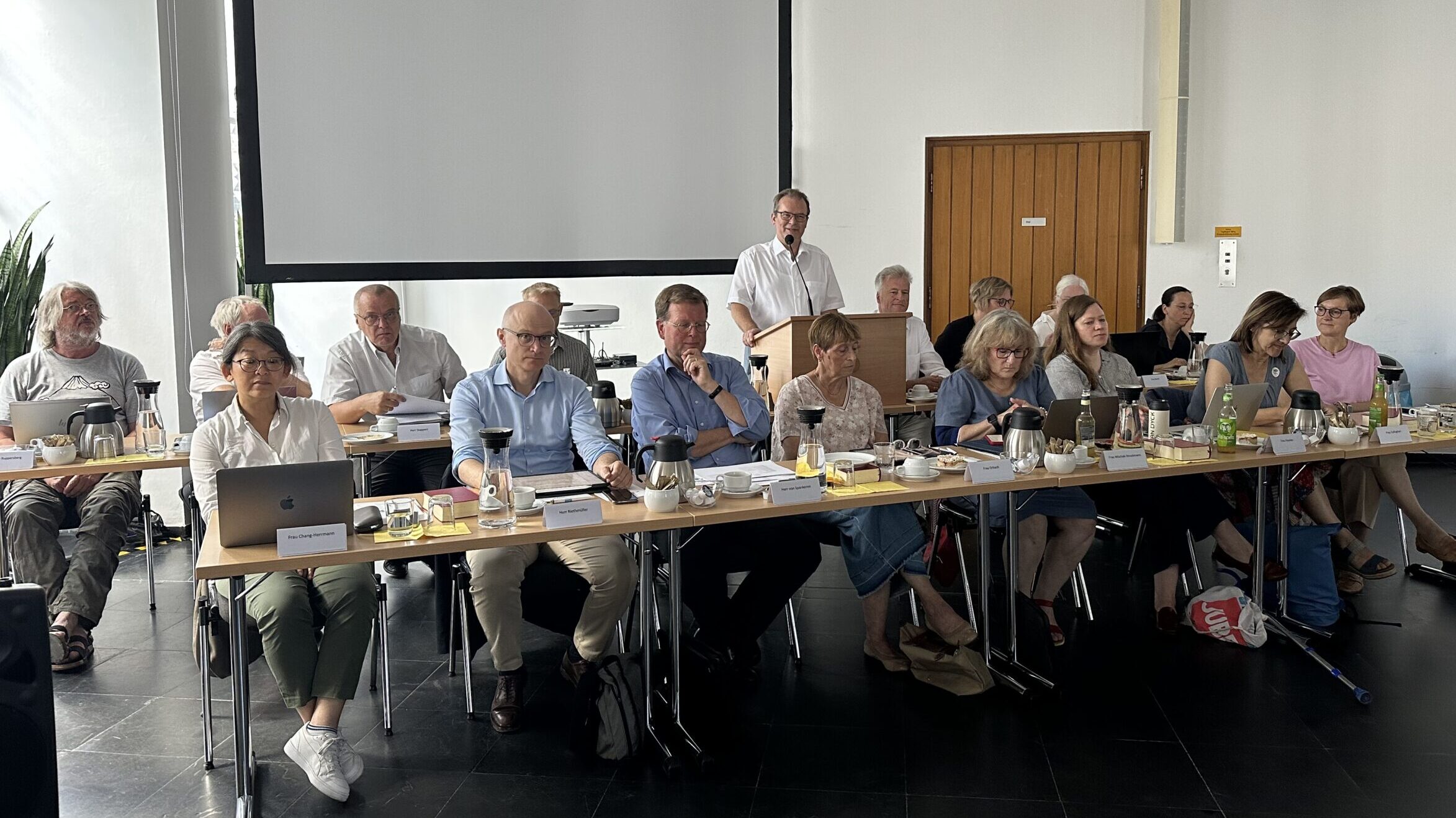 Du betrachtest gerade Campus Kartause weiterhin voll im Plan bei Bauzeit und Kosten – Nachrichten von der Frühjahrstagung der Verbandsvertretung des Evangelischen Kirchenverbandes Köln und Region